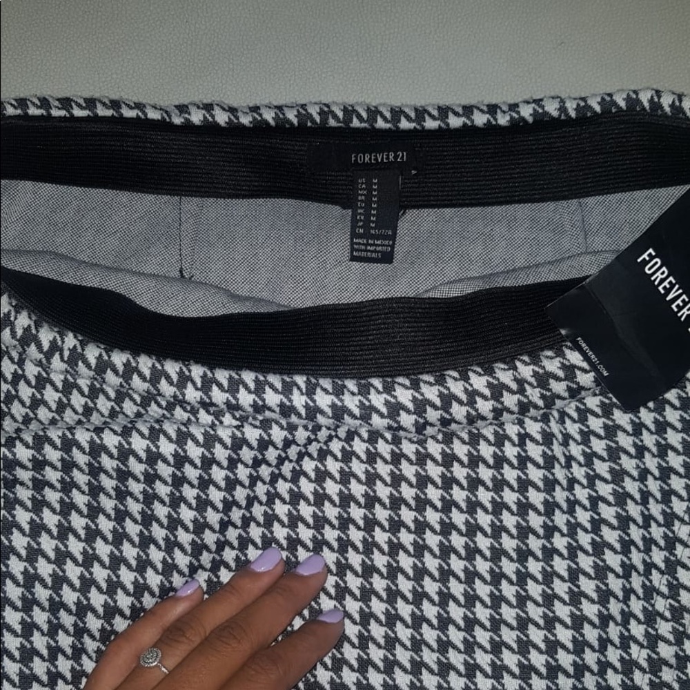 Skirt ▪️▫️ - Picture 4 of 4